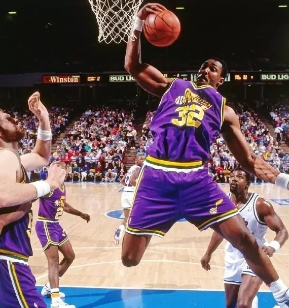 也将通过持 也将通过持