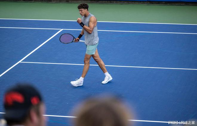 力惨负魔术 力惨负魔术