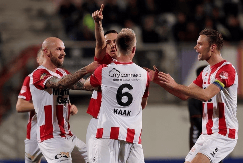 个出色的后 个出色的后