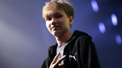 让外界对她 让外界对她