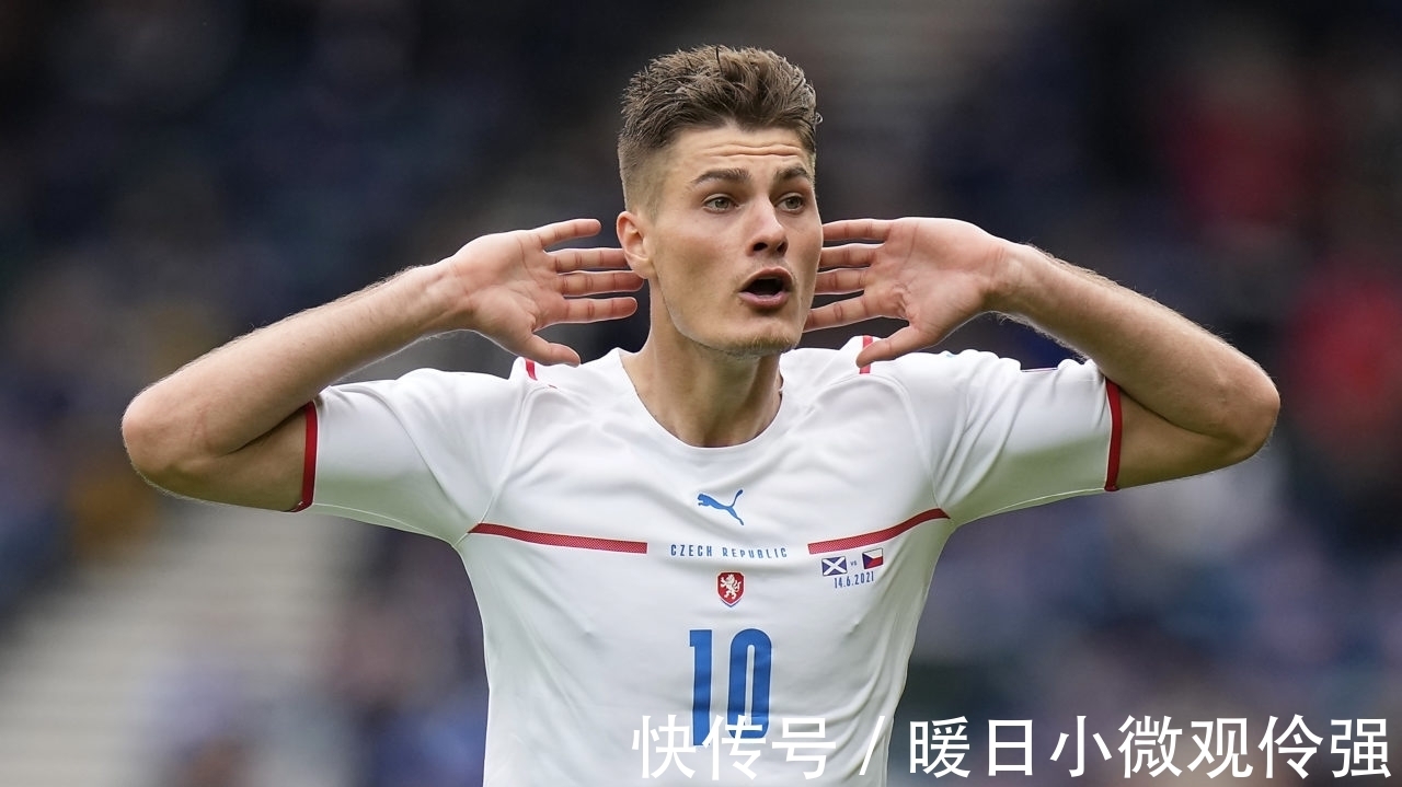 鼓舞了大量 鼓舞了大量