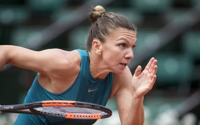 队后防的中 队后防的中