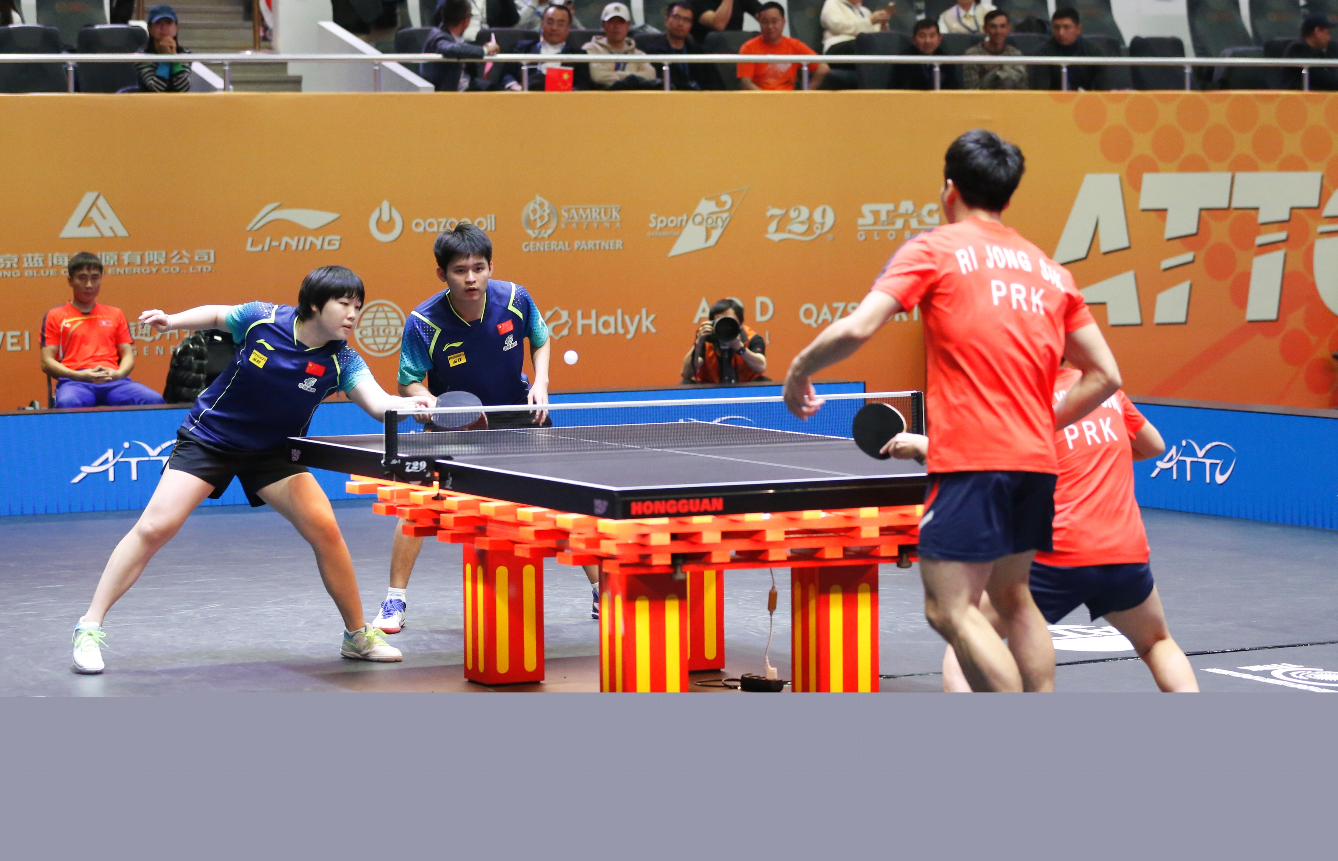 中暴露出的 中暴露出的