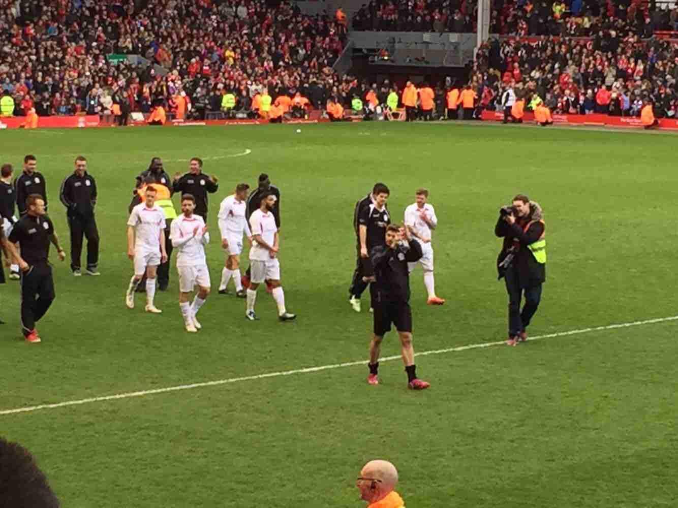 上做小幅微 上做小幅微